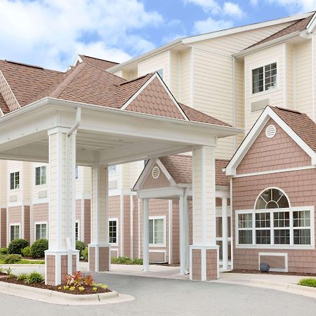 Microtel Inn & Suites By Wyndham University Medical Park Greenville Exteriör bild