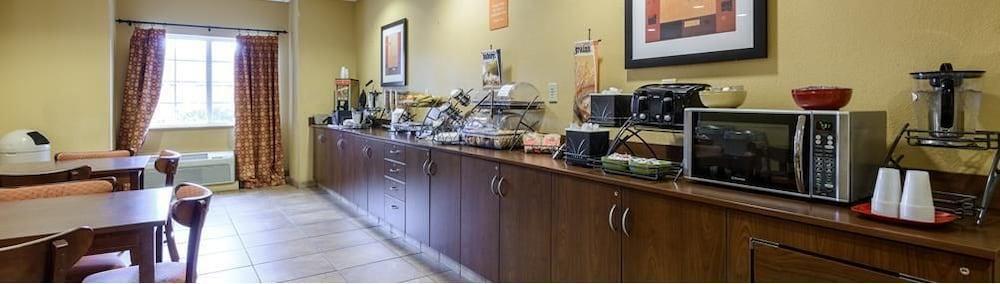 Microtel Inn & Suites By Wyndham University Medical Park Greenville Exteriör bild